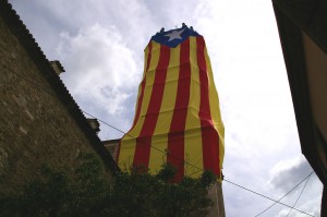 Estelada al campanar de l'esglèsia de Moià Estelada al campanar de l'esglèsia de Moià